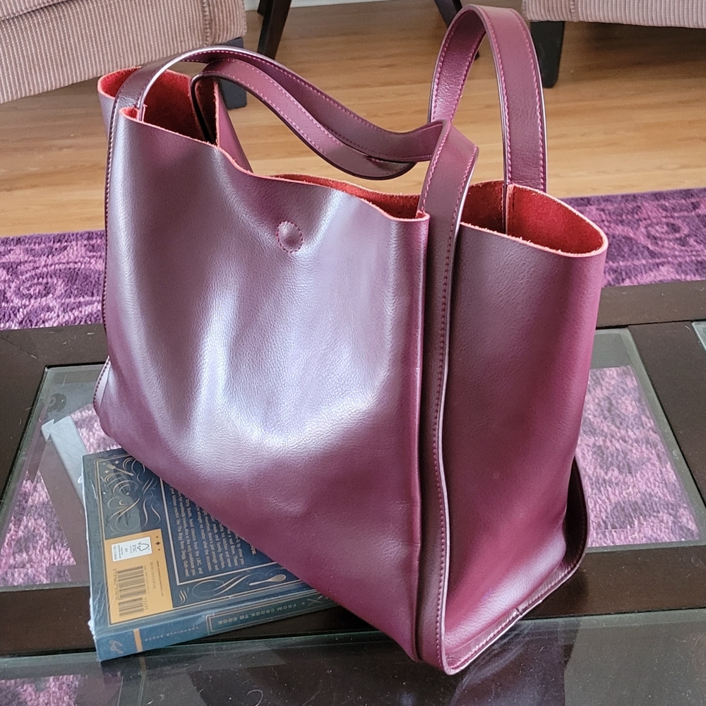 Leather Tote Bag • Medium